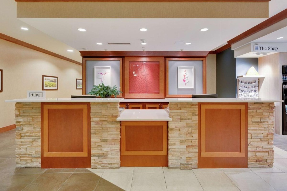 Hilton Garden Inn Milwaukee Airport Image 18
