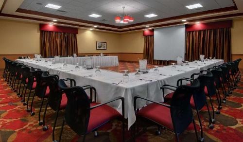 Hilton Garden Inn Milwaukee Airport image 40