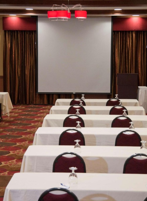 Hilton Garden Inn Milwaukee Airport image 42